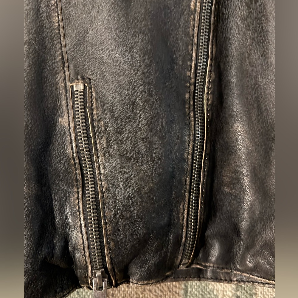 Sundance Reanon distressed leather moto jacket. New in factory plastic. - Picture 4 of 12